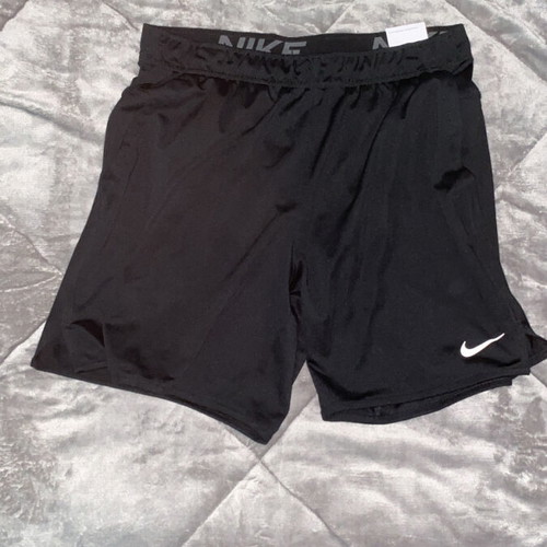 Nike Dri Fit σορτς καινούργιο με ετικέτες, μέγεθος M, μαύρο