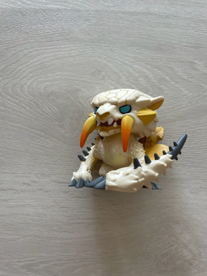 Funko Monster Hunter Frostfang and Ratha used, 2 different figures