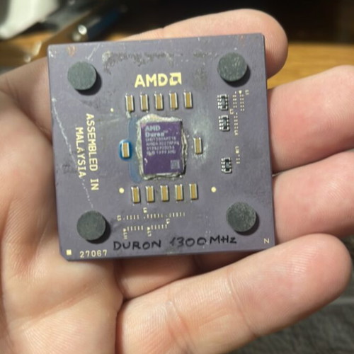 Επεξεργαστές AMD Athlon XP 1600+ και Duron 1300 μεταχειρισμένοι για επισκευή