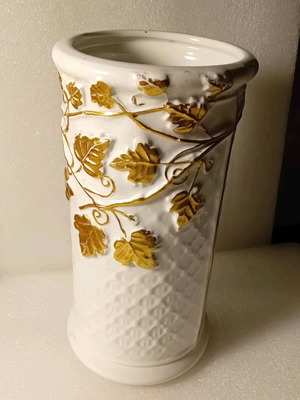 Porcelain vase vintage used, height 24cm, width 12cm