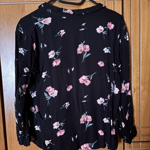 Women's floral shirt used, size L, multicolor