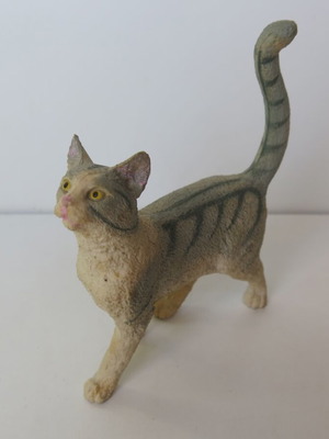 AAA Cat Figurine "White - Grey Cat" like new