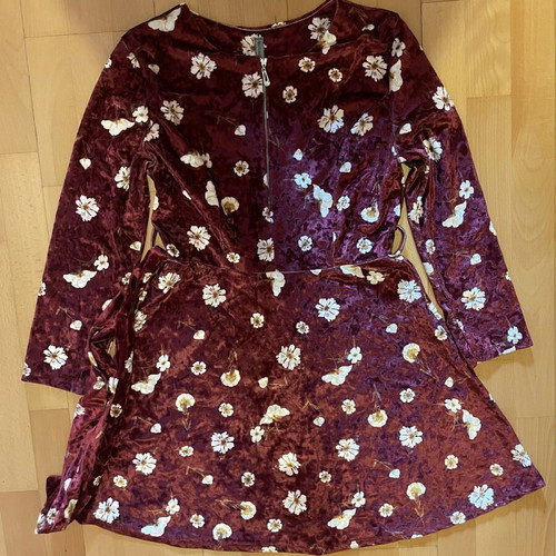 Velvet mini dress size S like new