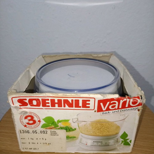 Soehnle kitchen scale used with bowl and embossed measurement lines