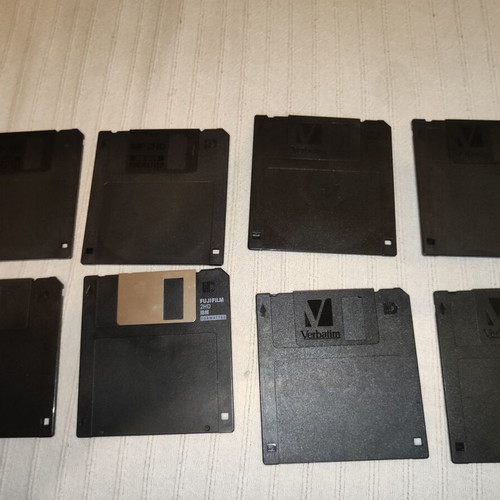 Computer floppy disks from 1990s like new