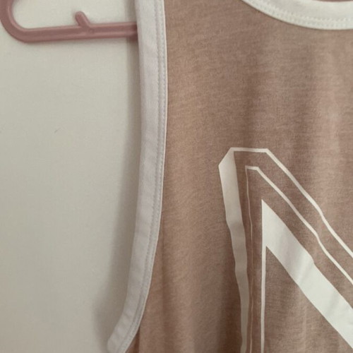 New Balance sleeveless sports top like new, beige and pink