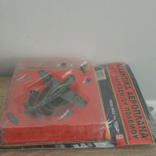 Fighter planes metal miniatures 1.72 scale De Agostini new