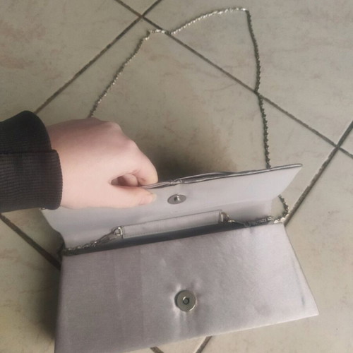 Small bag used with chain