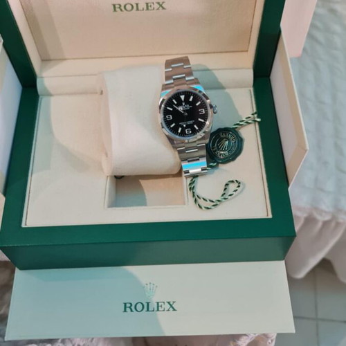 Rolex Explorer 124270 Oyster 36mm new with all accessories
