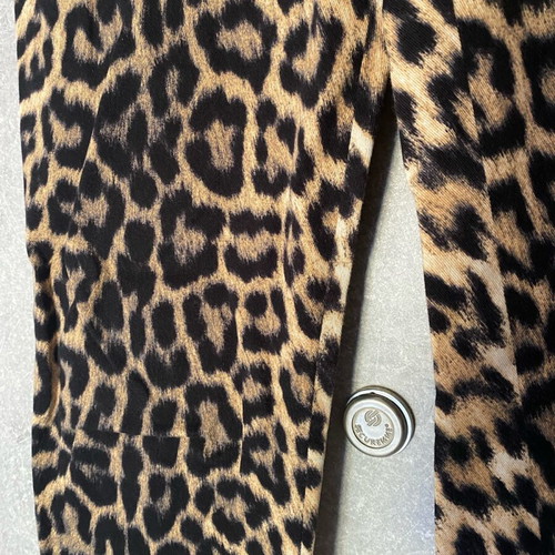 Zara women's leopard pants XS like new, fitted with zipper