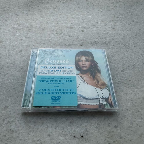 Beyonce B’Day Deluxe Edition CD & DVD like new, R&B / Soul