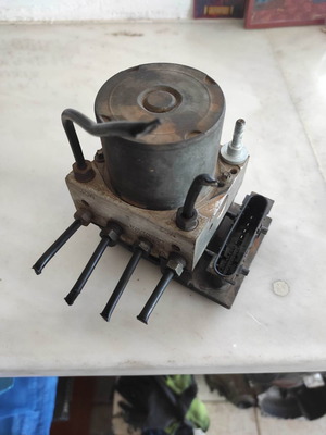 ABS unit for Fiat Panda '03-'14 used in excellent condition