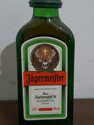 Jägermeister μινιατούρα 0,02 λίτρων καινούργια, σφραγισμένη