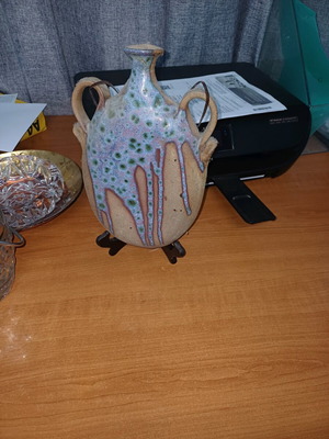 Ceramic bibelot like new