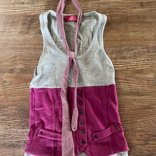Women's blouse with detachable tie small used