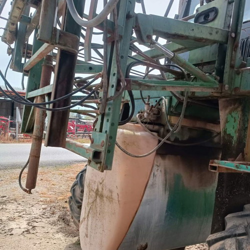 John Deere sprayer used for spare parts