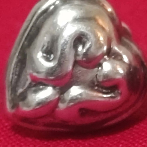 Silver 925 earrings with embossed puffed designs like new