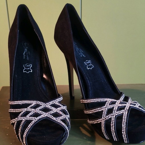 Peep toe black pumps with rhinestones, like new, size 40