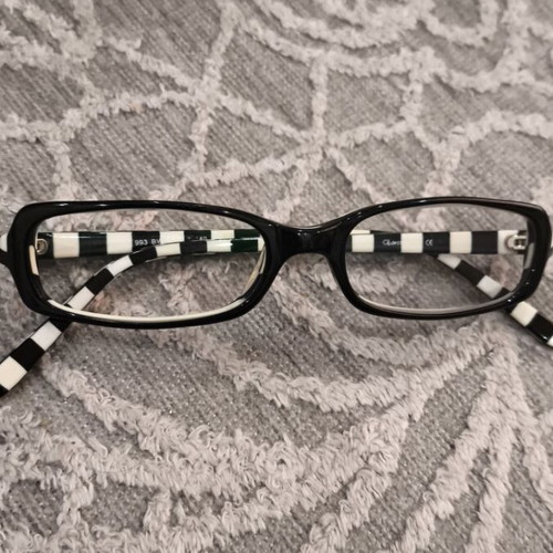 Eyeglasses frame in black and white, like new