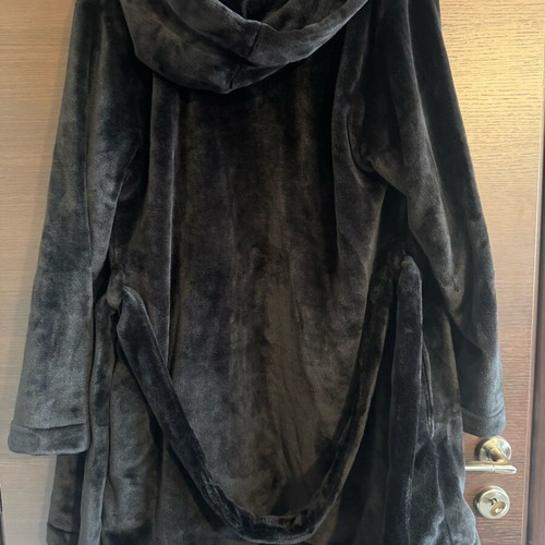 Juicy Couture robe black like new, women's size L