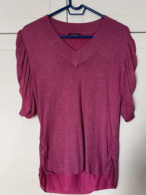 Sarah blouse with metallic thread fuchsia, like new, size XL