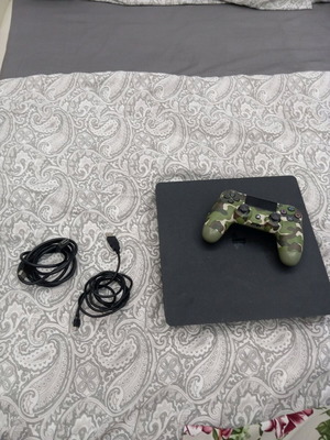 Sony PlayStation 500GB σαν καινούργιο με VR