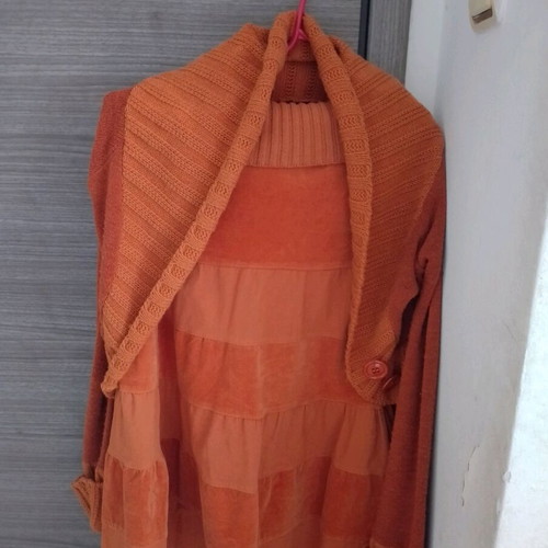 Set Italian skirt and wool bolero jacket like new orange