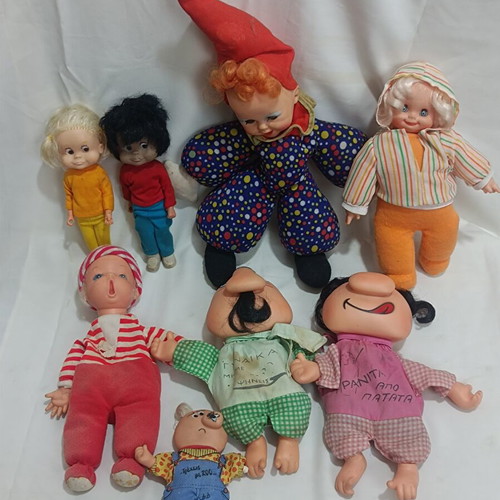Vintage dolls pack of 8 from El Greco and Lyra used