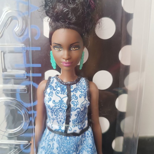 Barbie Fashionistas #25 new