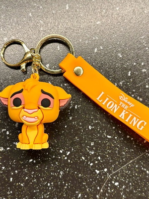 Simba Lion King keychain like new for bag or hanging