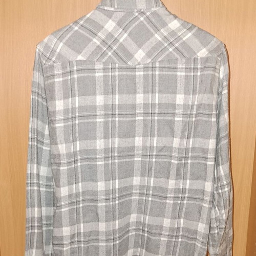 TRN1961 shirt gray with checkered pattern, size S, in good condition