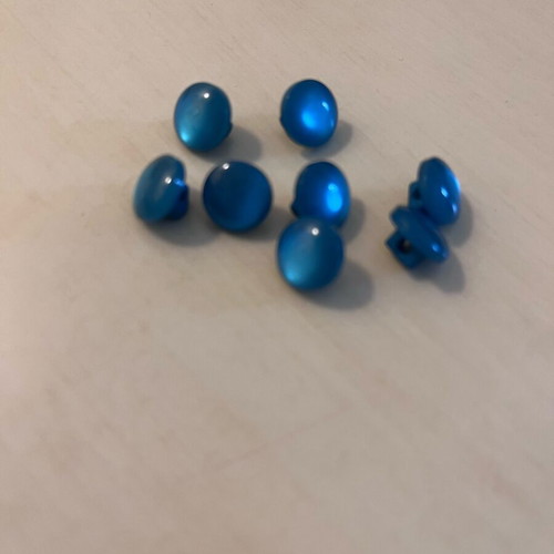 Buttons turquoise color pack of 8 like new
