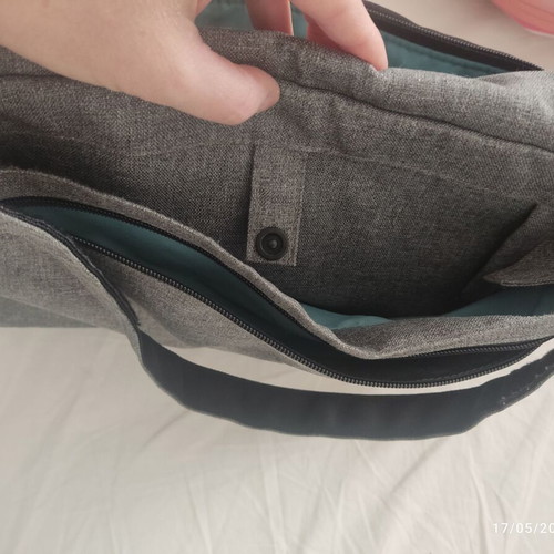 Bugaboo stroller organizer bag like new with compartments