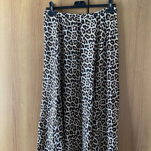 H&M Midi Skirt Animal Print New, Size S