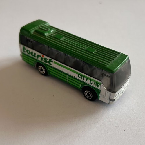 Matchbox 1988 No 67 Ikarus Coach City Line Tourist