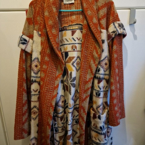 Nidodileda cardigan like new