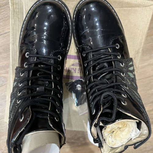 Lelli Kelly kids boots size 35 with butterfly clips, black leather