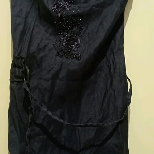 Black dress like new with side zipper, size small