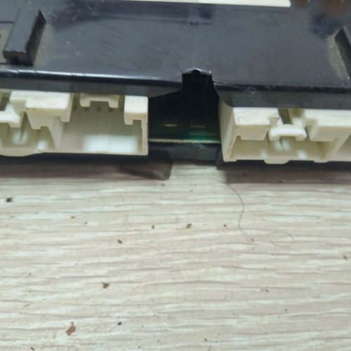 Mazda 5 module used, CD8667560A