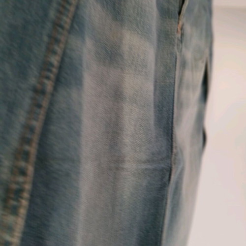 Zara denim pencil skirt like new with side slits, blue