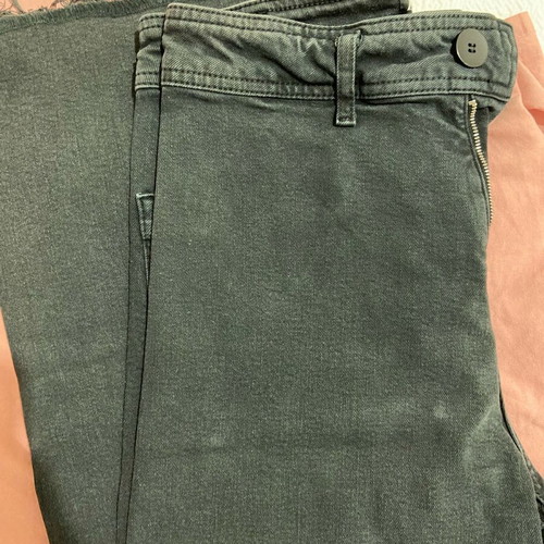 Zara black jeans used, size M-L in good condition