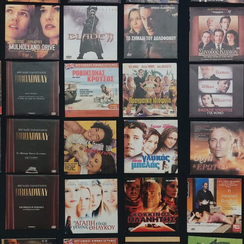 DVD movies like new with subtitles, collection of 350+