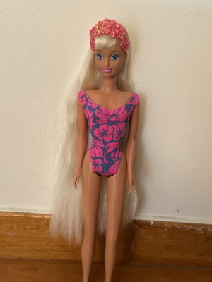 Sindy Fiji doll by Hasbro
