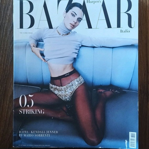 Bazaar Harper's Italia September 2023 issue with slight signs of use