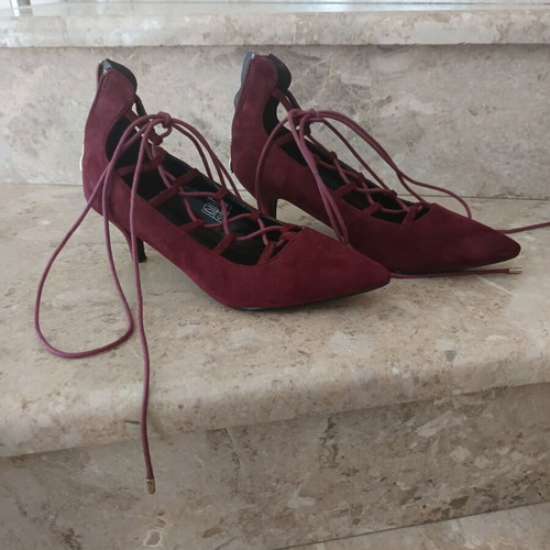 Migato burgundy lace-up pumps size 38 used, 6 cm heel