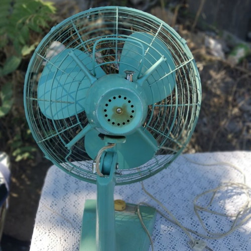Hitachi 1960 fan used, working