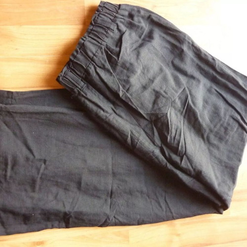 Emonite women's pants used, 98% viscose 2% linen, waist 40