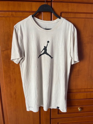Jordan men's t-shirt size S