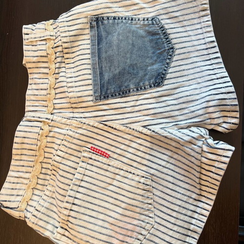 Benetton denim shorts size S like new, white and blue