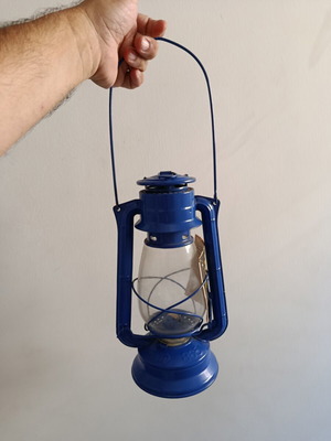 Meva storm lantern